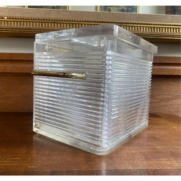 Mid Century Modern Ribbed Rectangle Lucite Handled Ice Bucket with Insert - Picture 3 of 6